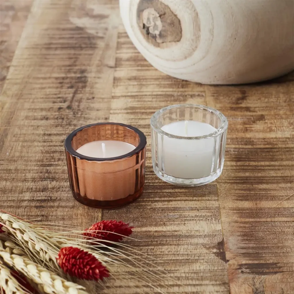 Set van 8 geurkaarsen met beige ontwerp