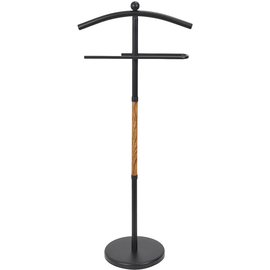 Detail van kleding hanger op zwarte WDMT kledingstandaard