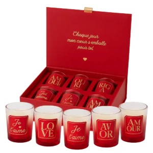 Luxe rode geurkaarsen cadeauset in elegante Amour geschenkverpakking
